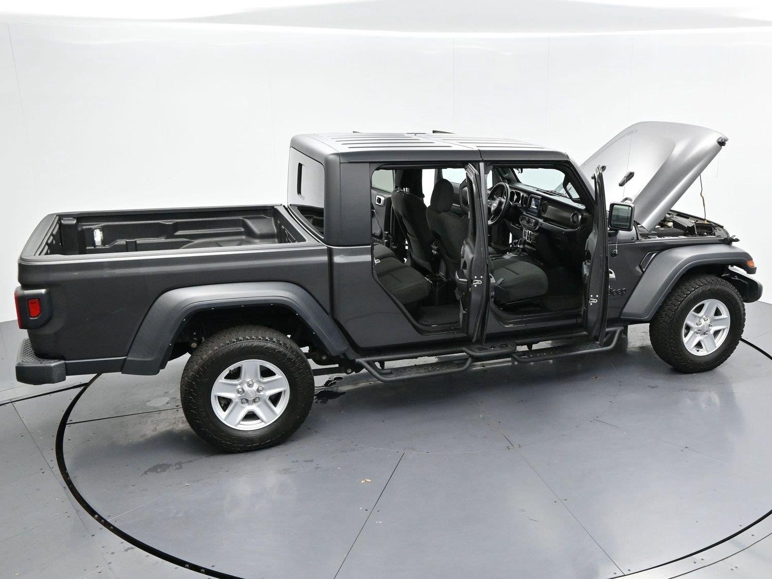 Used 2023 Granite Crystal Metallic Clearcoat Jeep Sport S image 35