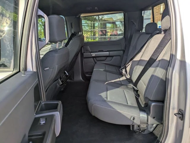 Used 2022 Silver Ford XLT image 21