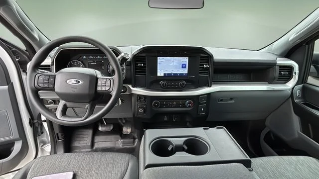 Used 2023 White Ford XL image 18