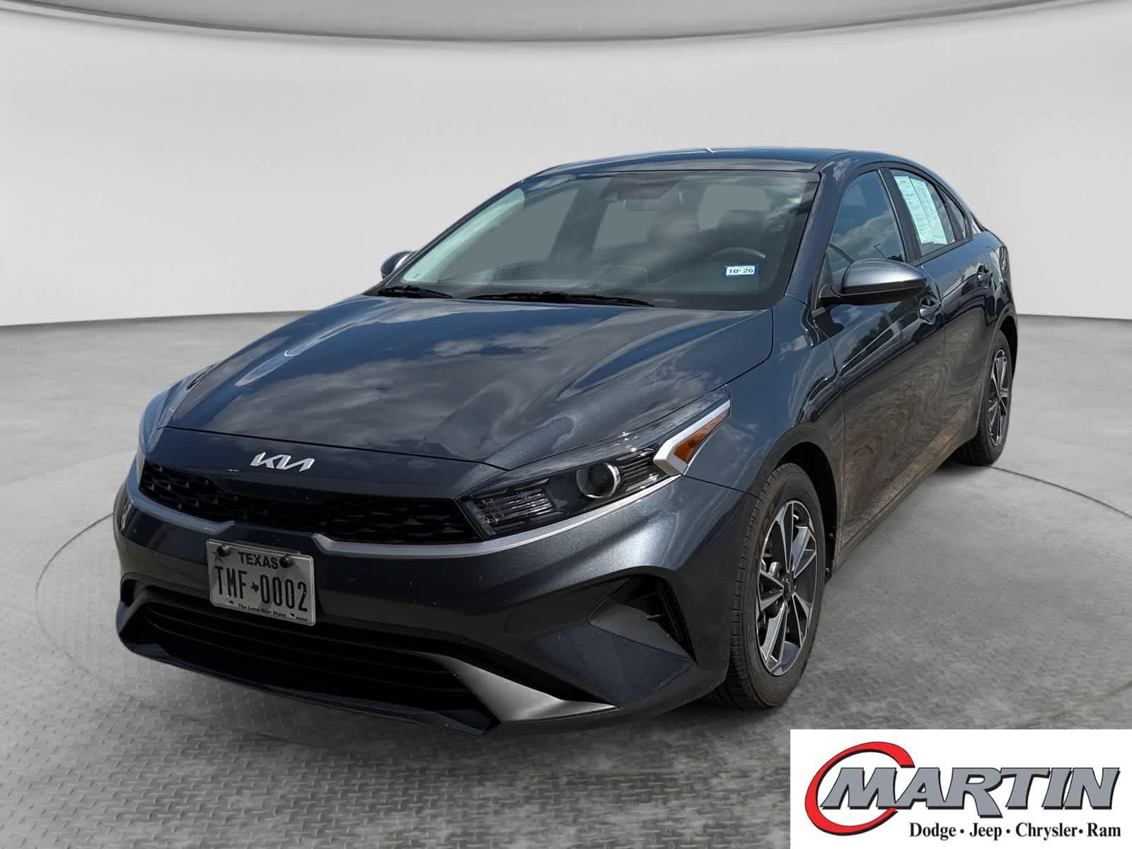 2024 Kia Forte LXS AT's photo