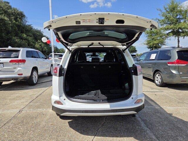 Used 2016 Super White Toyota SE image 28