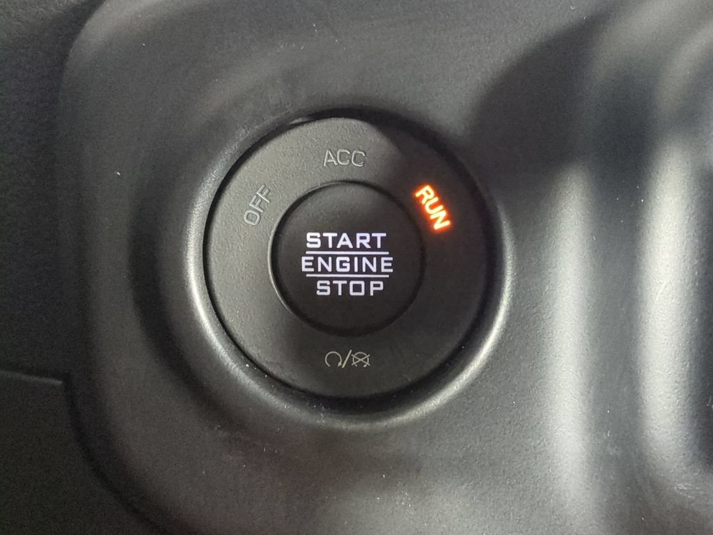 2022 Jeep Wrangler Unlimited Sahara 4XE - Photo 36