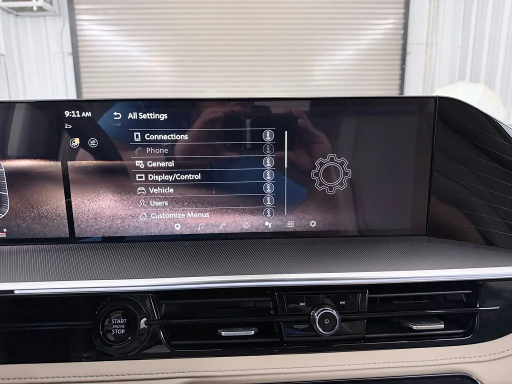 Used 2026 White INFINITI PURE image 23