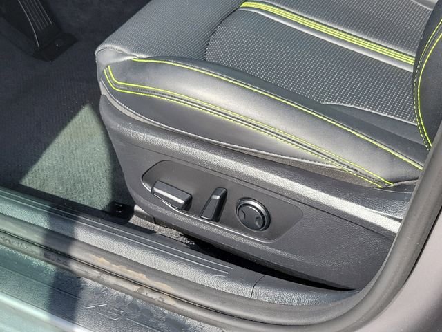 Certified Used 2025 Gray Kia GT image 10