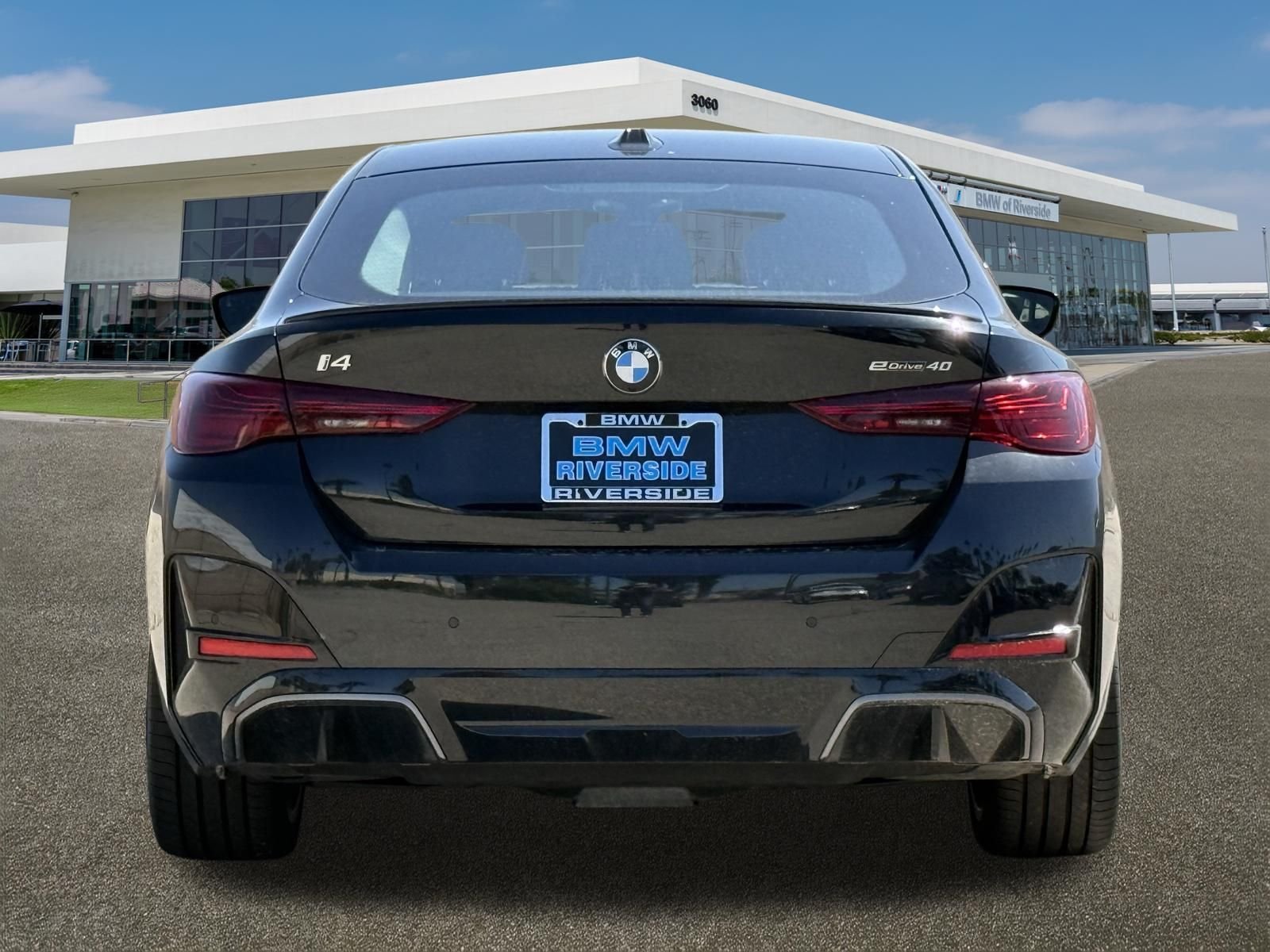 New 2026 Black Sapphire Metallic BMW eDrive40 image 9