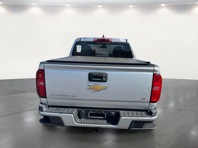 Used 2017 Silver Chevrolet LT image 18