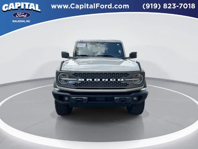Used 2025 Beige Ford Badlands image 3