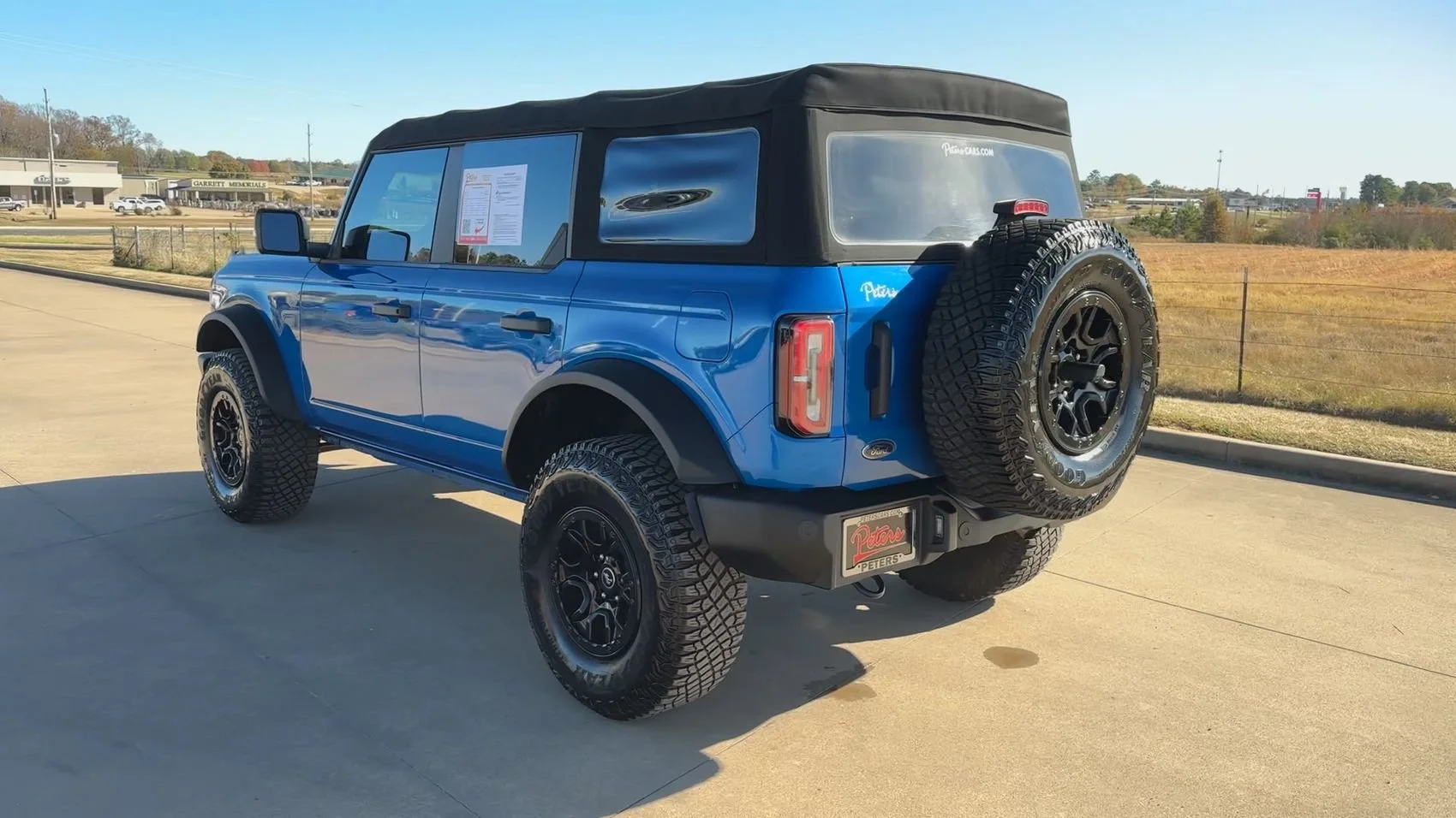 Used 2022 Blue Metallic Ford Wildtrak image 7