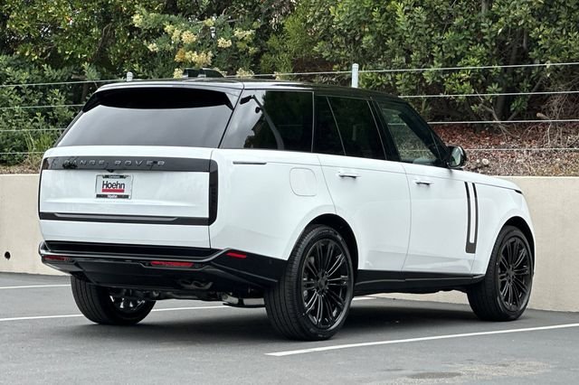 New 2026 Beige Land Rover SE image 5