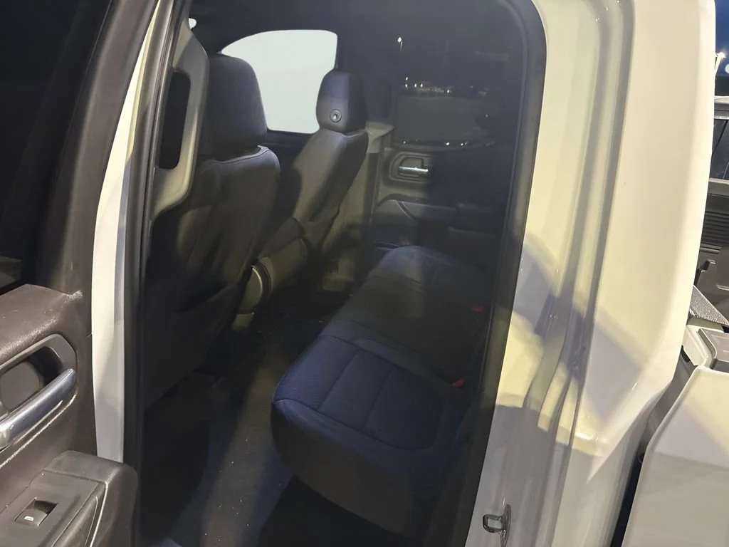Used 2020 SUMMIT WHITE Chevrolet LT image 7
