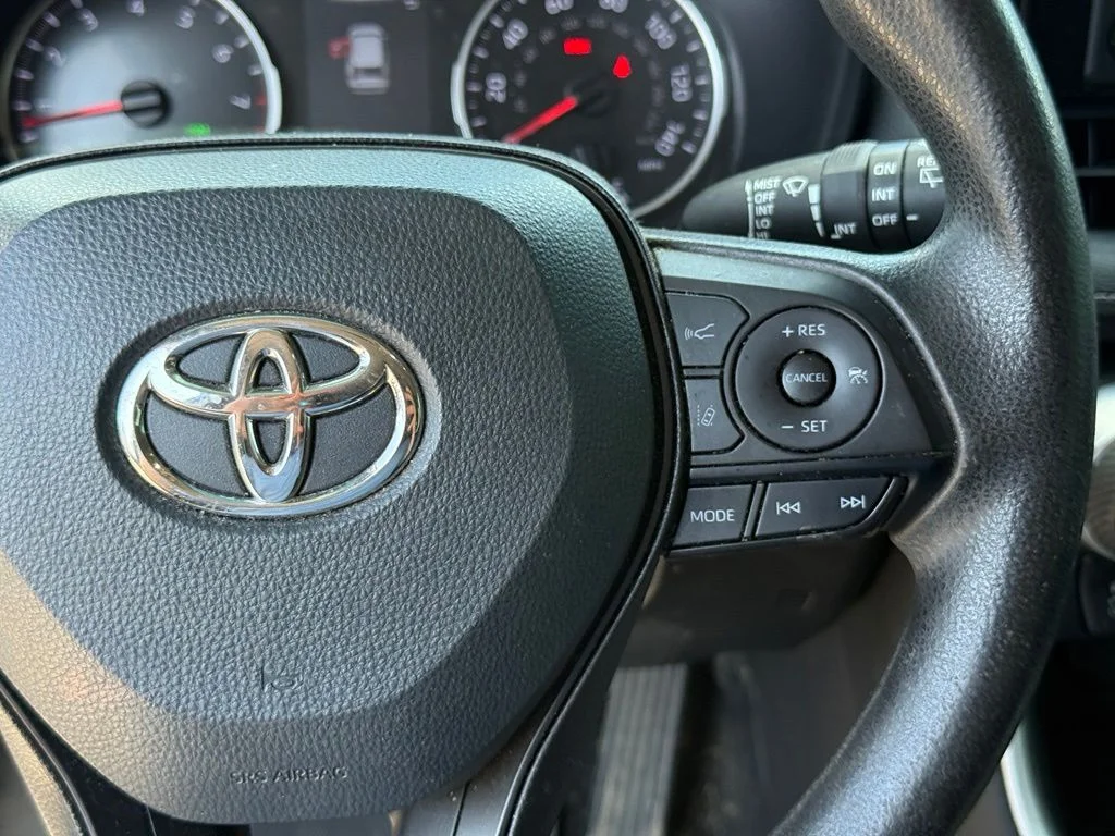 Used 2022 Gray Toyota XLE image 16