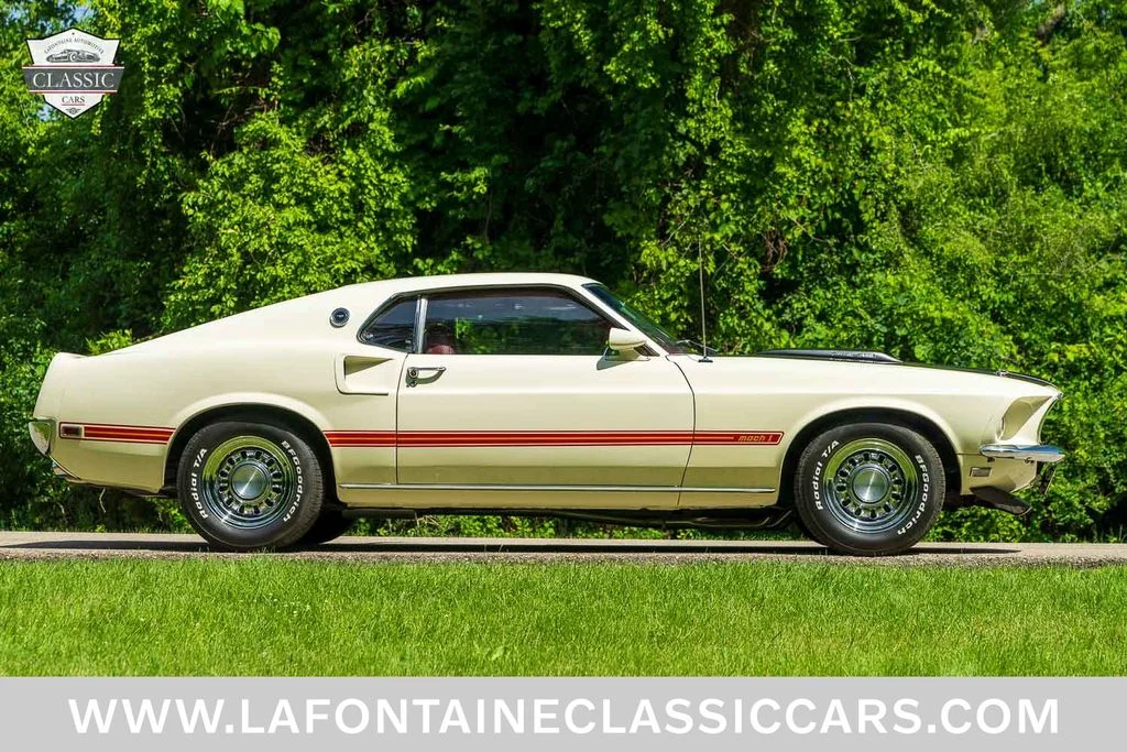 Used 1969 White Ford Mach 1 image 11