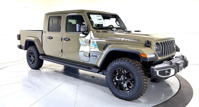 New 2026 Jeep Gladiator Texas Trail 4x4 Crew Cab