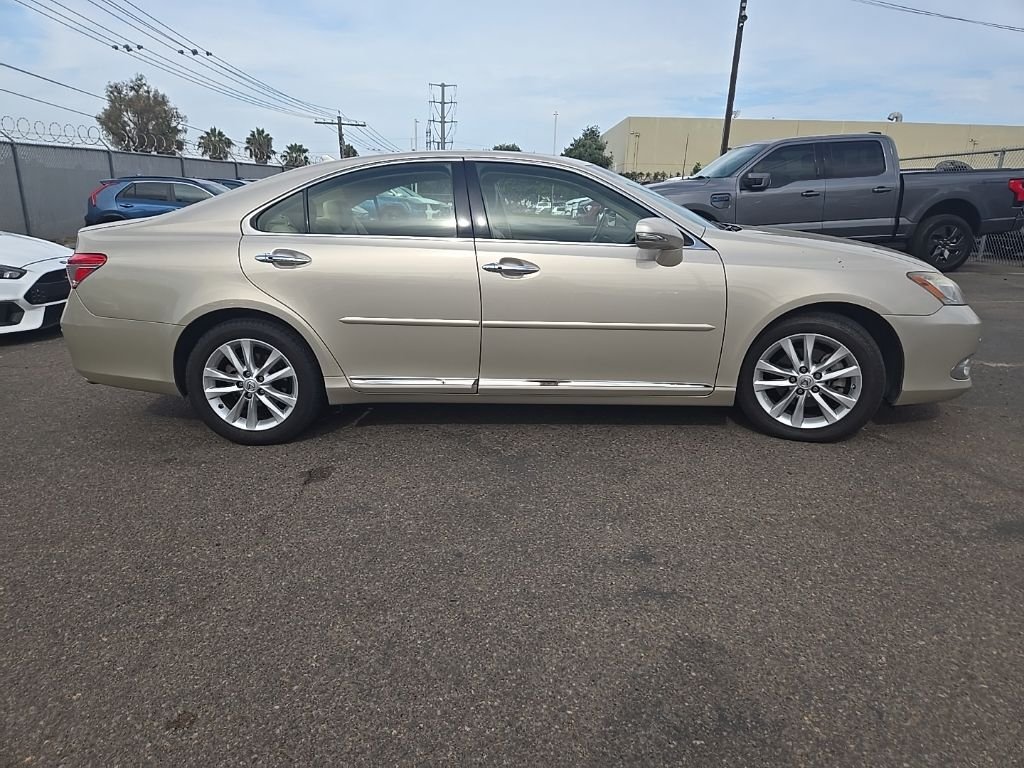 Used 2012 Beige Lexus 350 image 9