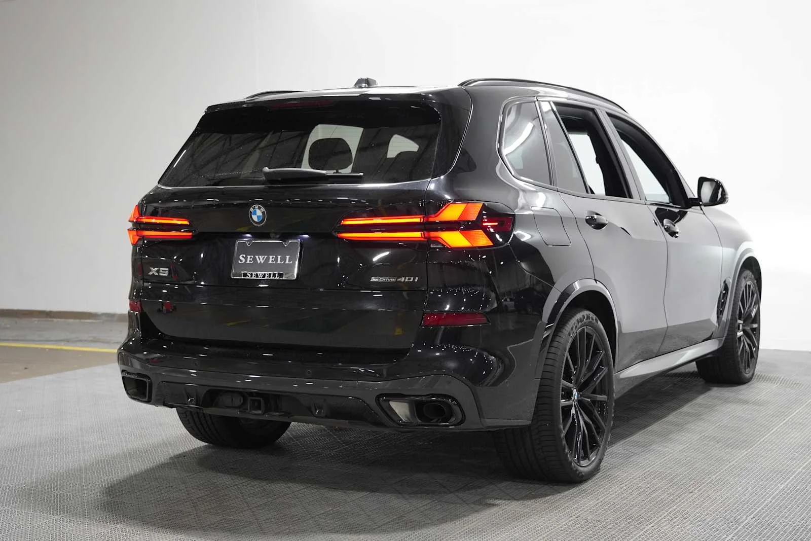 Certified Used 2024 Black Sapphire Metallic BMW sDrive40i image 4