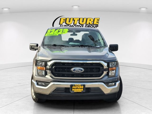 Used 2023 Gray Ford XLT image 2