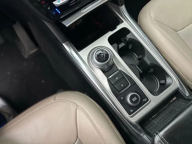 Used 2021 Gray Ford Limited image 22