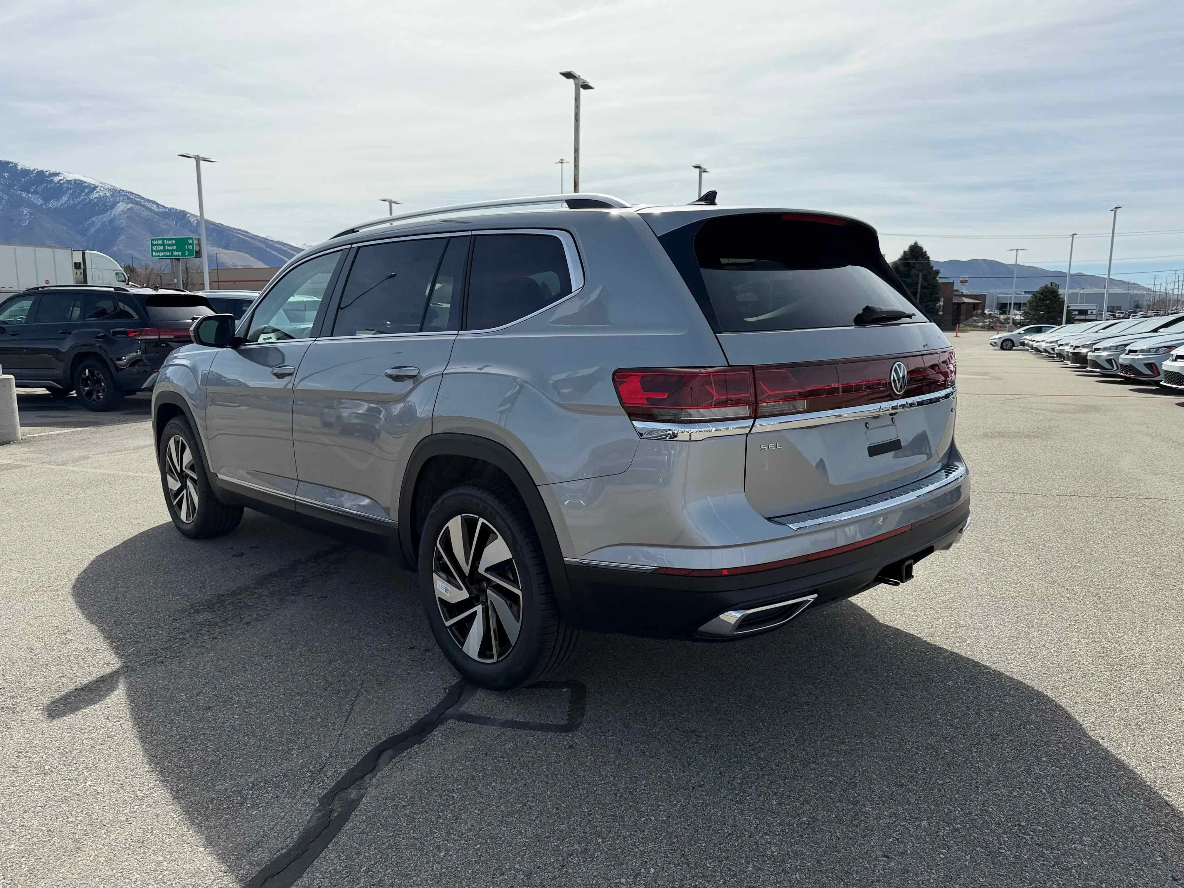 New 2026 Silver Mist Volkswagen 2.0T SEL image 8