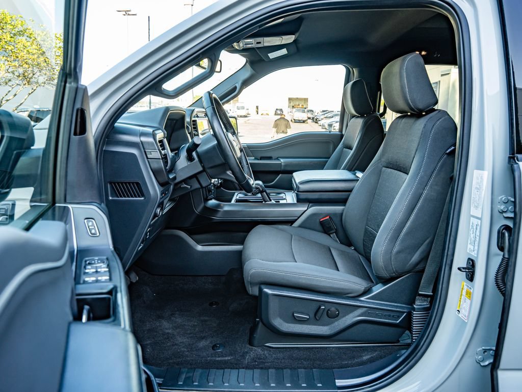 Used 2024 Avalanche Ford XLT image 24