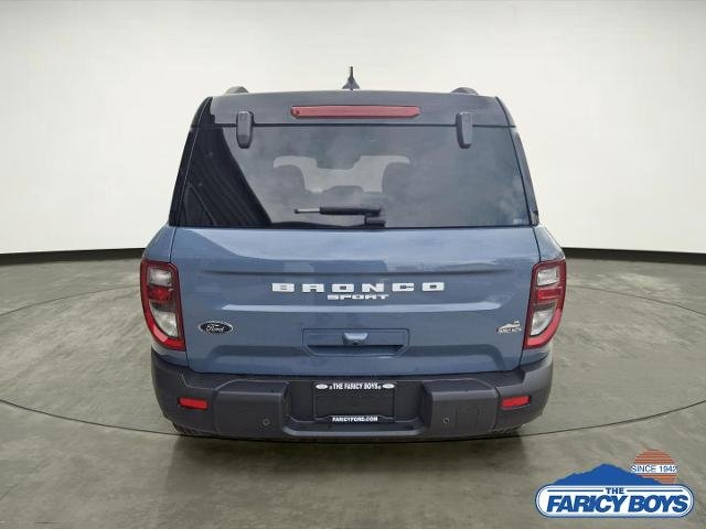 New 2025 Azure Gray Metallic Tri-Coat Ford Outer Banks® image 3