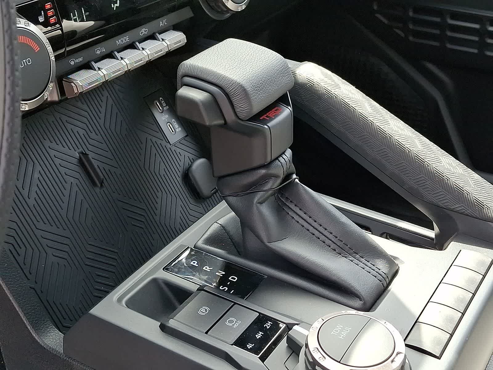 2026 Toyota Tacoma TRD Sport - Photo 12