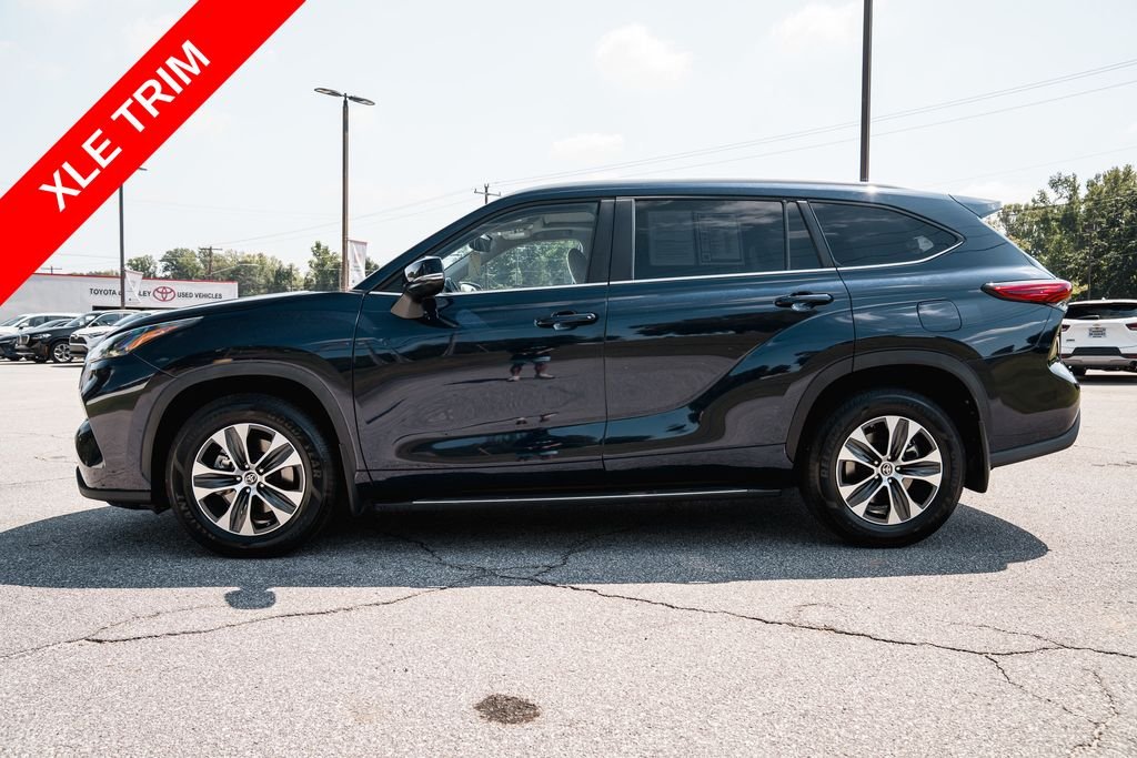 Used 2023 Blueprint Toyota XLE image 4