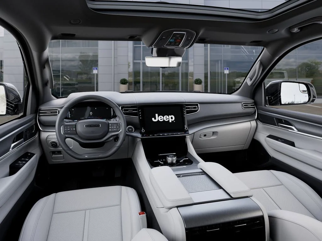 New 2026 High Gloss Black Exterior Paint Jeep Limited Reserve image 14