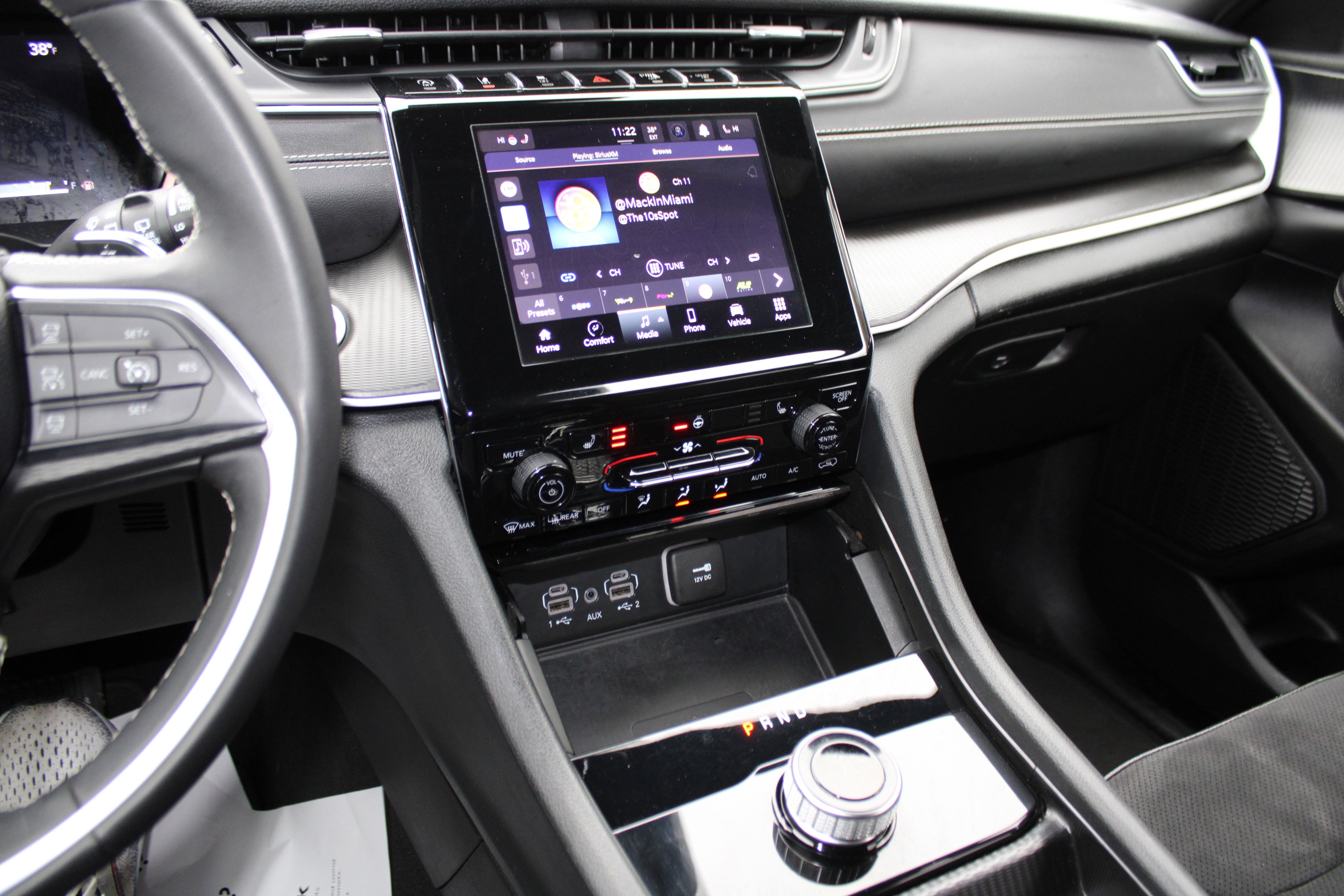 2024 Jeep Grand Cherokee L Altitude - Photo 33