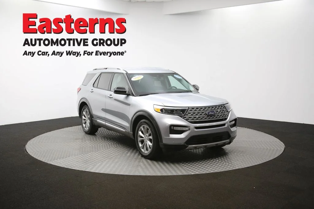 Used 2024 Silver Ford Limited image 50
