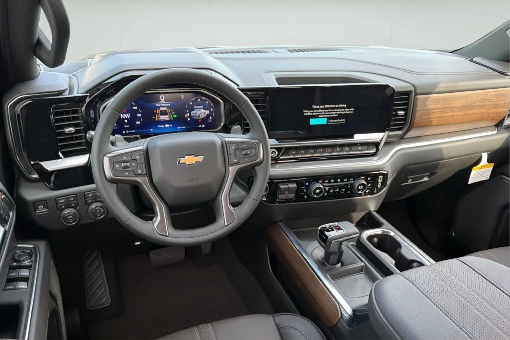 New 2026 White Sands Chevrolet High Country image 21