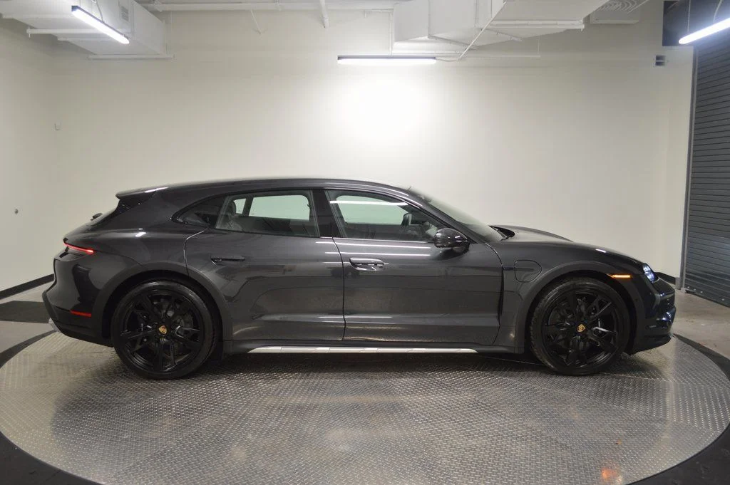 Used 2025 Volcano Grey Metallic Porsche 4S image 8