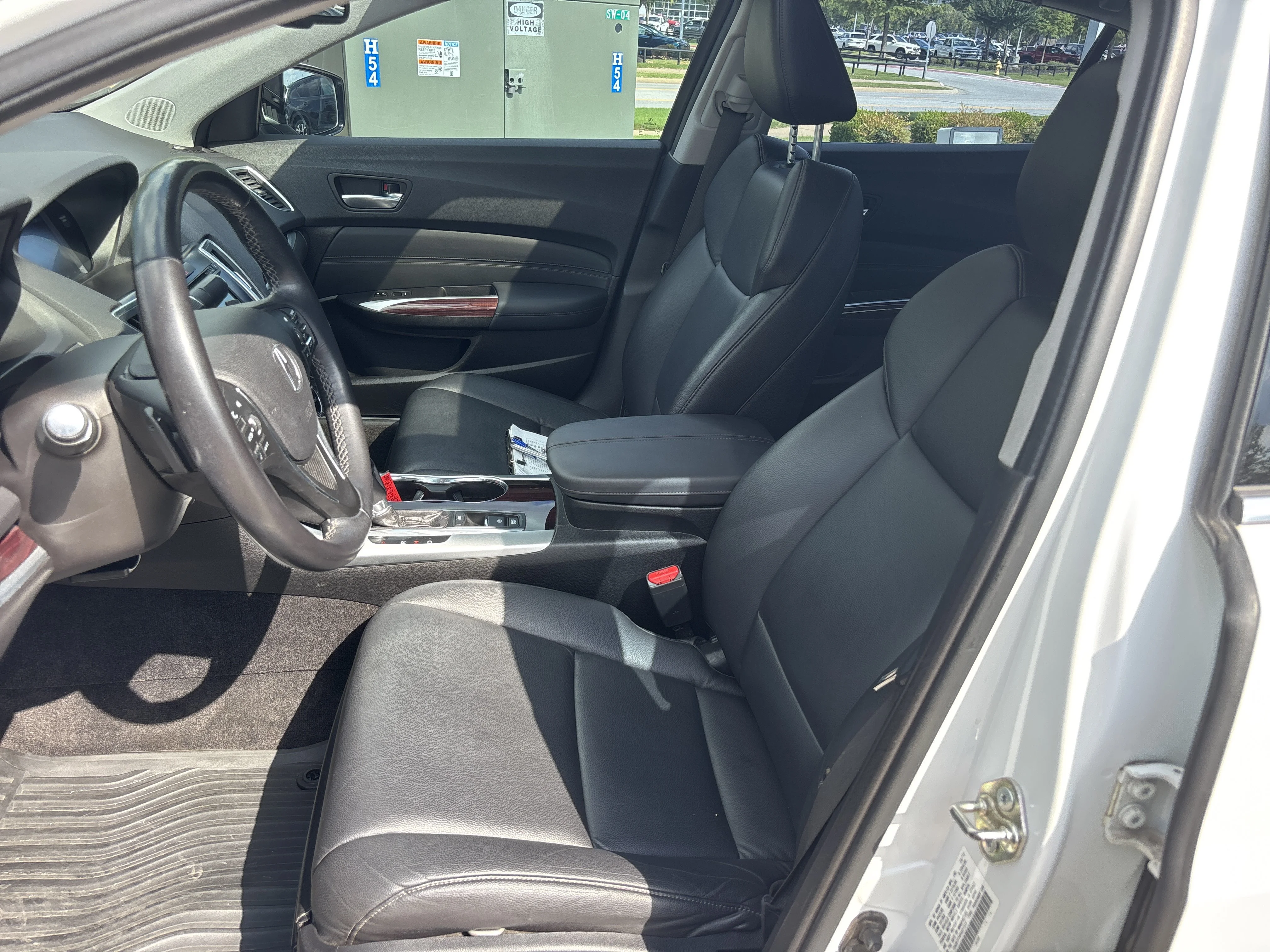 Used 2015 White Acura Base image 13