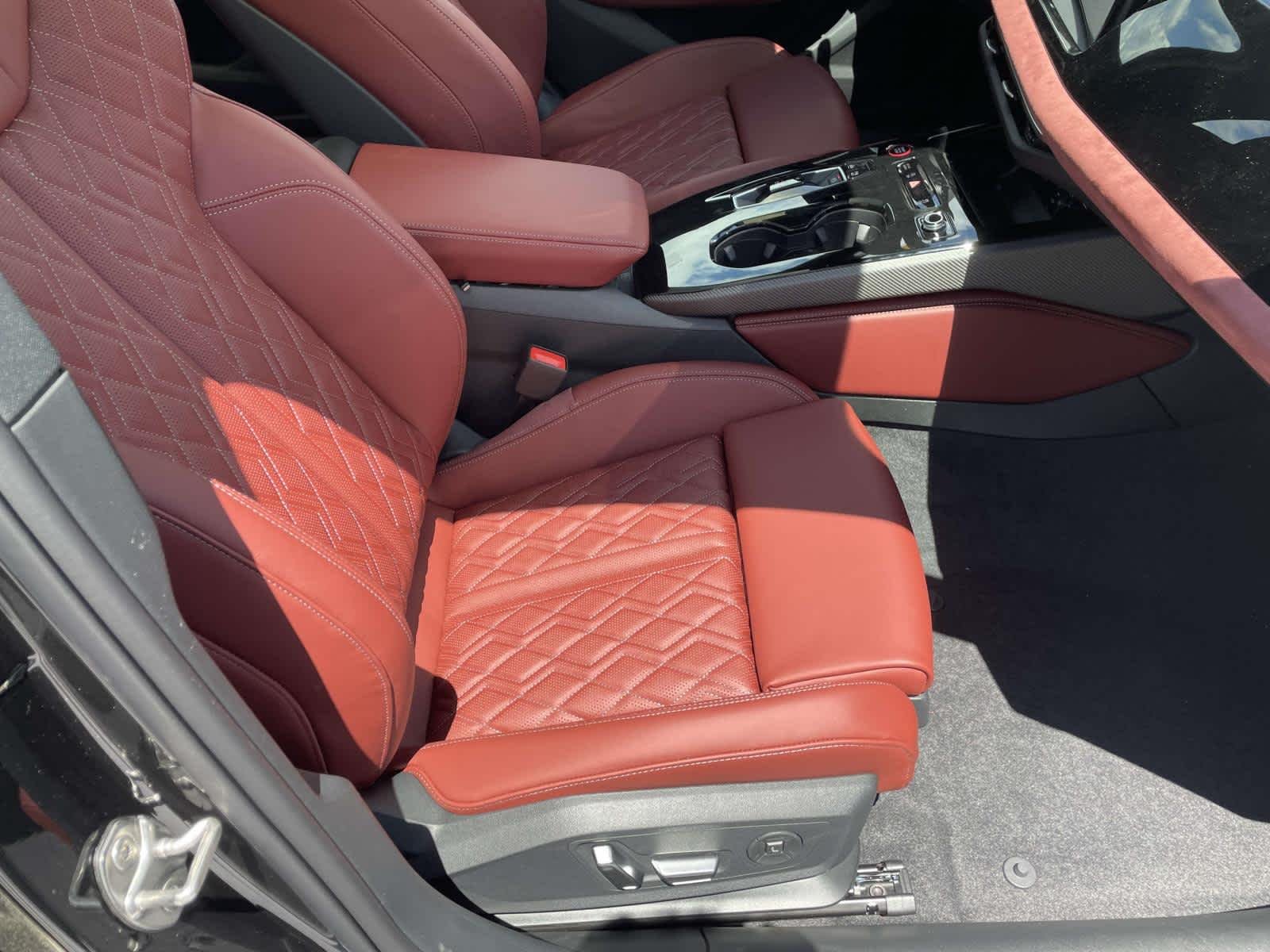New 2026 0E0E/Black Audi Premium Plus image 21