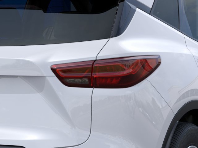 New 2026 Summit White Chevrolet 2LT image 11