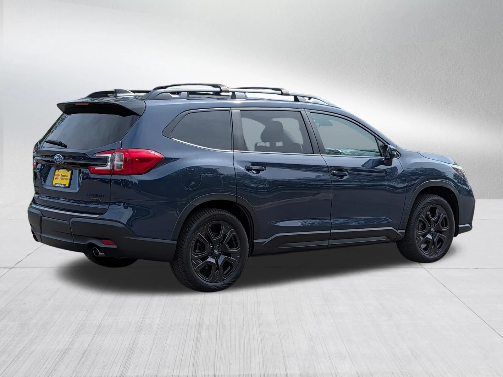 Used 2023 Cosmic Blue Pearl Subaru Onyx Edition image 7