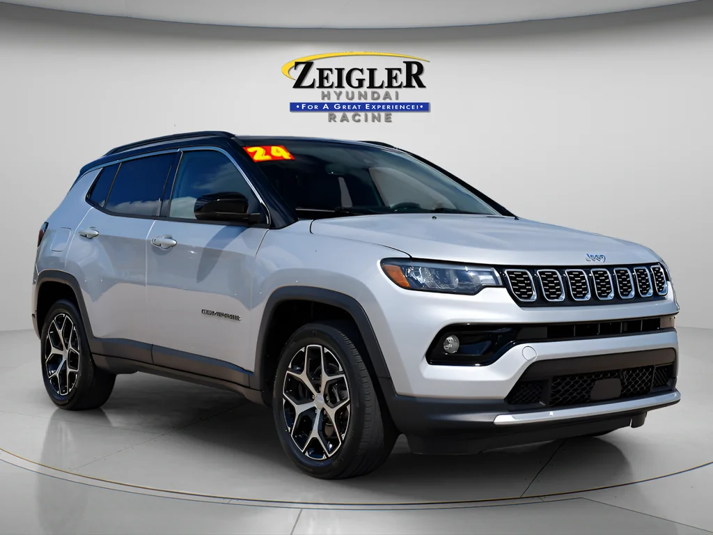 Used 2024 Silver Jeep Limited image 1