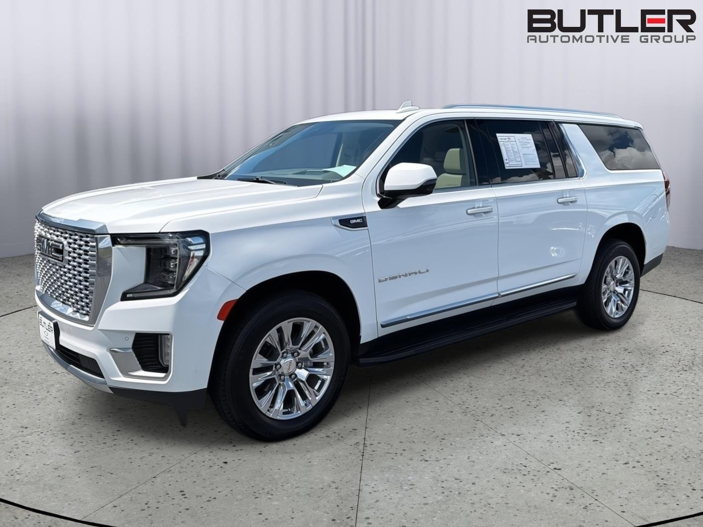 Used 2024 Summit White GMC Denali image 2