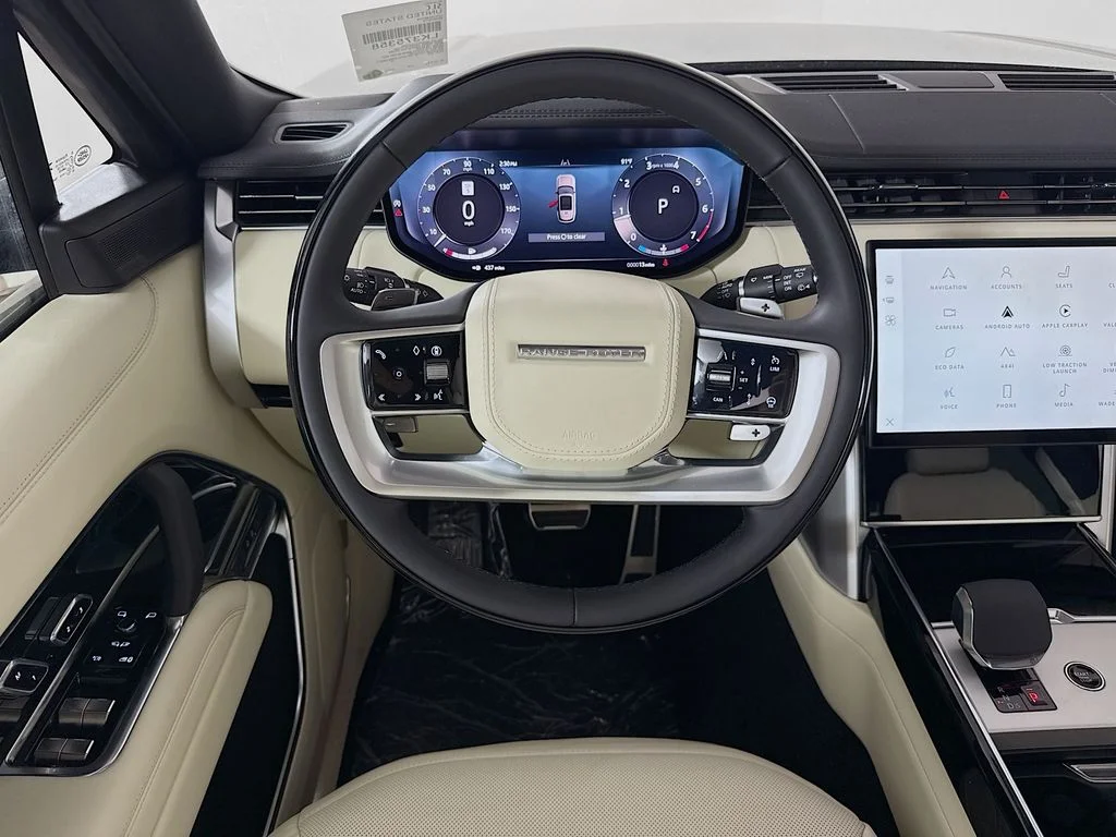 New 2026 Santorini Black Land Rover SE image 25