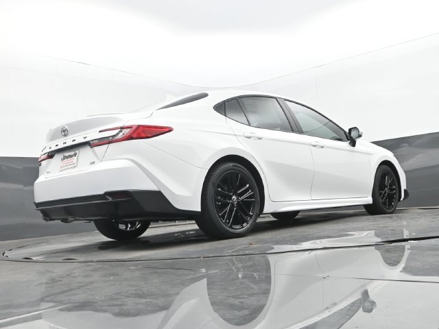 New 2027 Ice Cap Toyota SE image 25