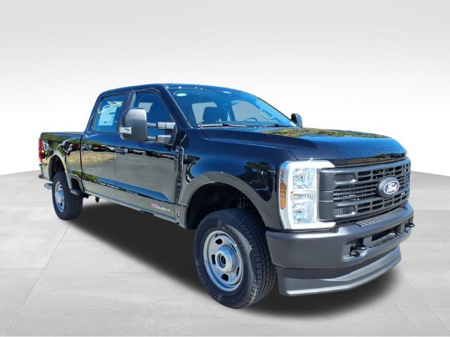 New 2027 Agate Black Metallic Ford XL image 12