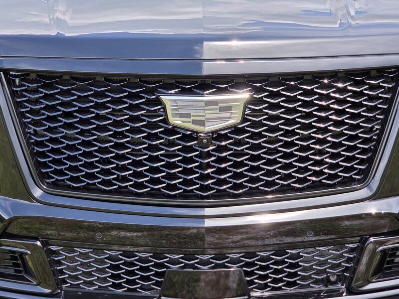 Used 2025 Black Raven CADILLAC AWD 4DR V-SERIES image 9