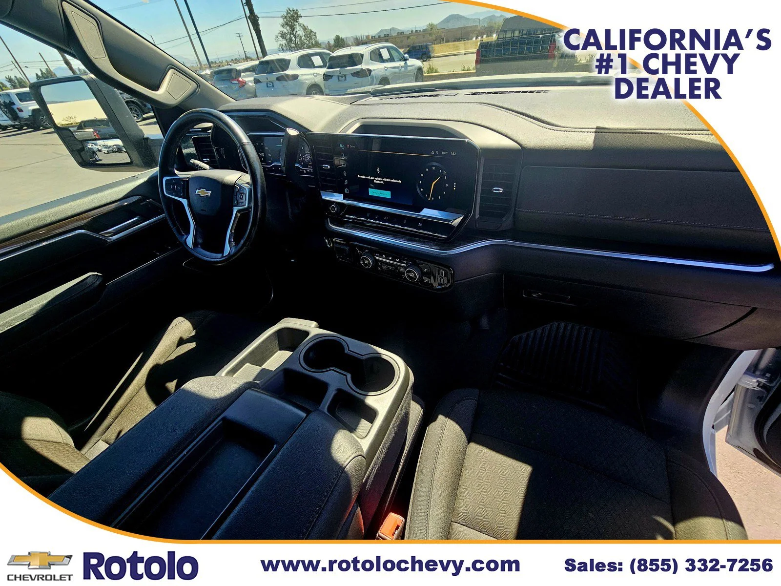 Used 2025 Summit White Chevrolet LT image 9