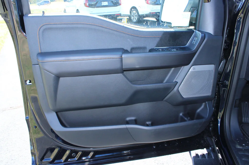 New 2026 Antimatter Blue Metallic Ford Tremor® image 46