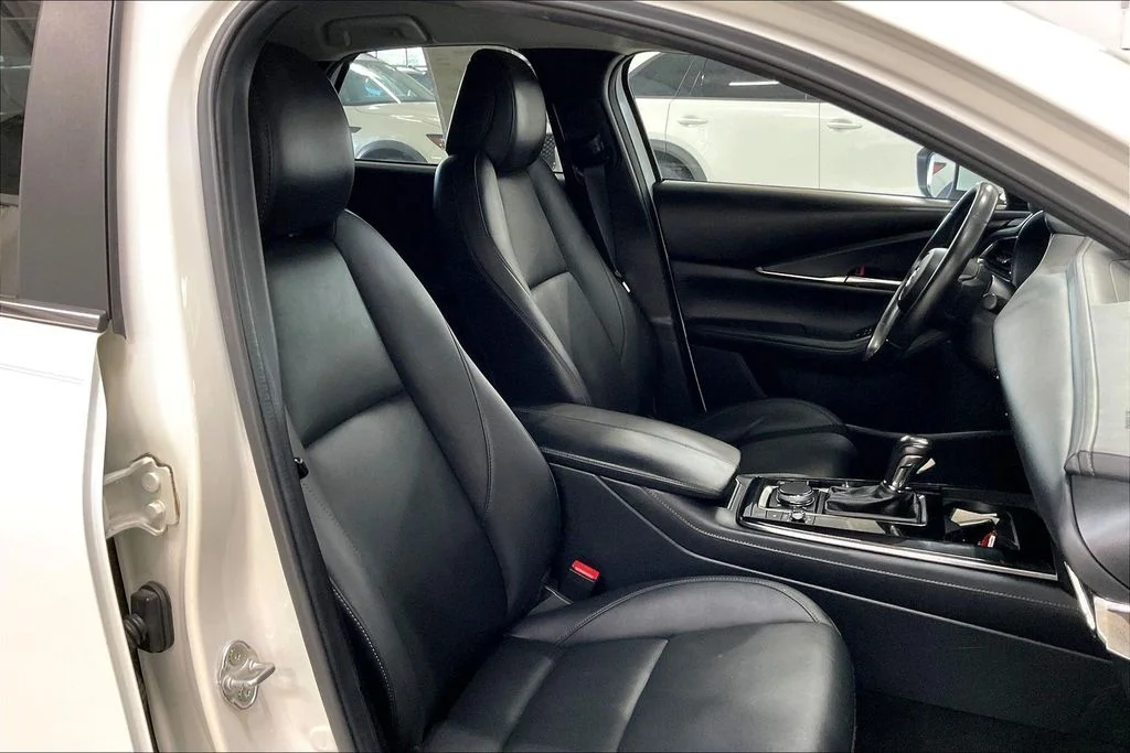 Used 2023 White Mazda 2.5 S Preferred Package image 6