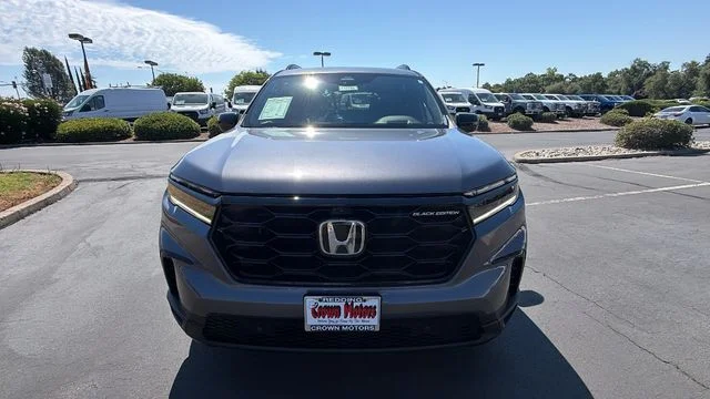 Used 2025 Gray Honda Black Edition image 8