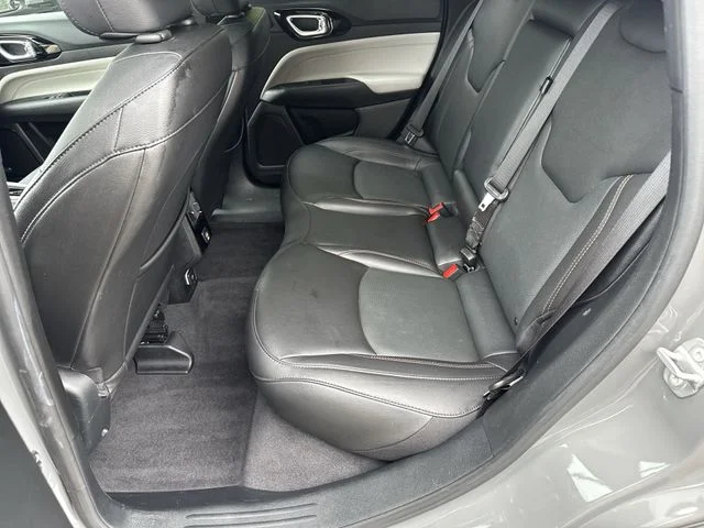 Used 2023 Gray Jeep Limited image 13