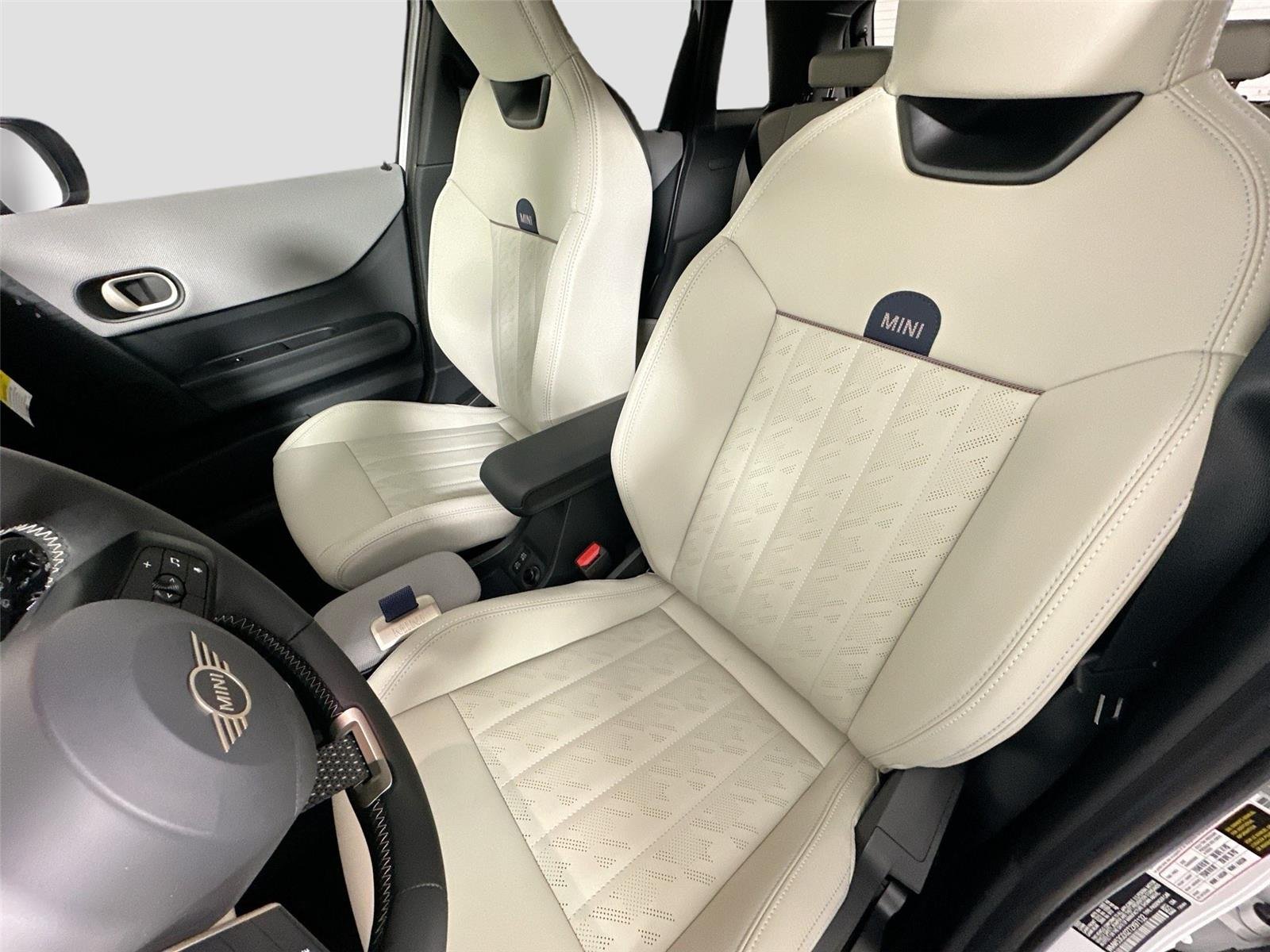 2026 MINI Hardtop 4 Door S - Photo 20