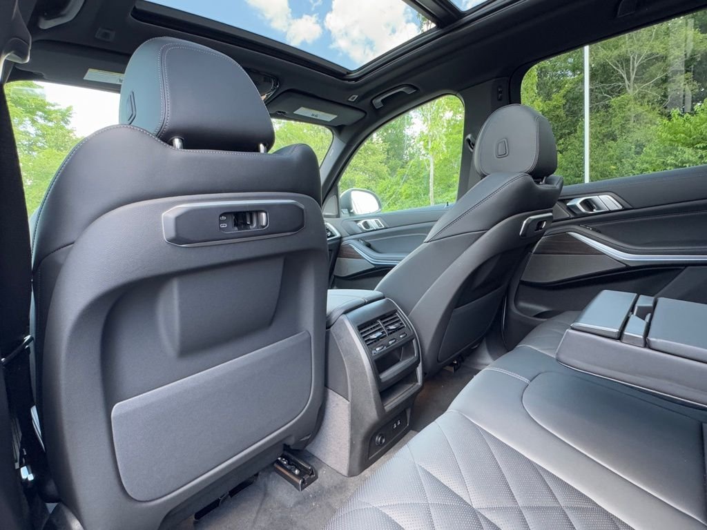 Used 2026 White BMW xDrive50e image 20