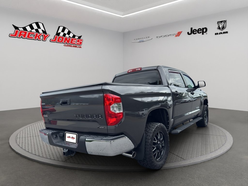 Used 2019 Magnetic Gray Metallic Toyota SR5 image 10
