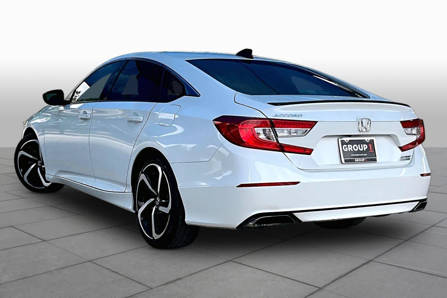 Used 2022 Platinum White Pearl Honda Sport SE image 12
